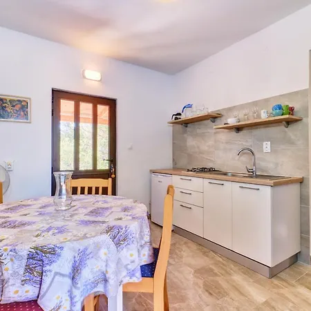 Eco Secluded Zabodarski * Čunski