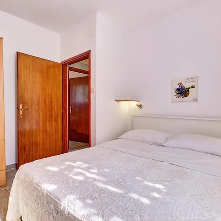 Eco Secluded Zabodarski Apartamento Čunski