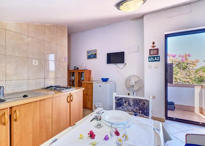 Eco Secluded Zabodarski Appartement Čunski