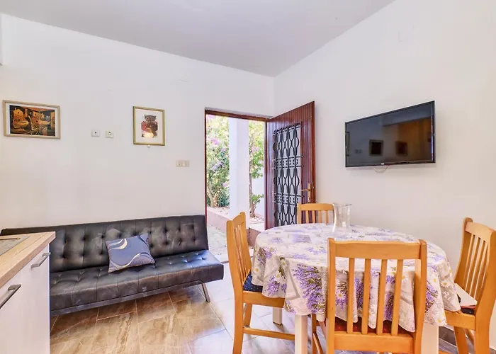 Eco Secluded Zabodarski Appartement Čunski