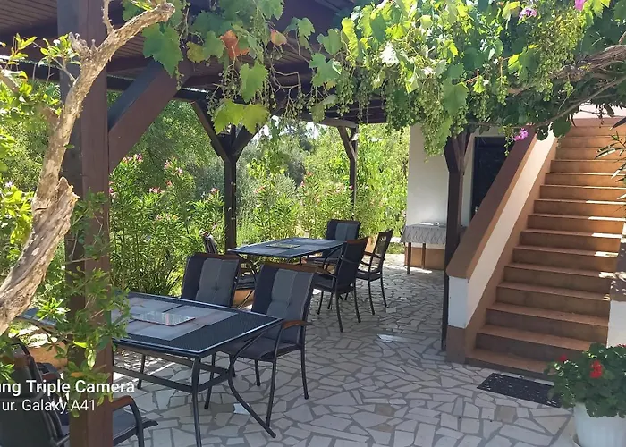 Eco Secluded Zabodarski Čunski