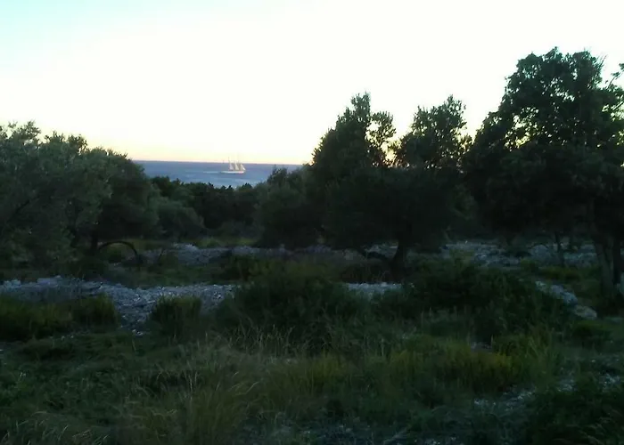 Eco Secluded Zabodarski Appartement *