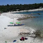 Eco Secluded Zabodarski Апартаменты *