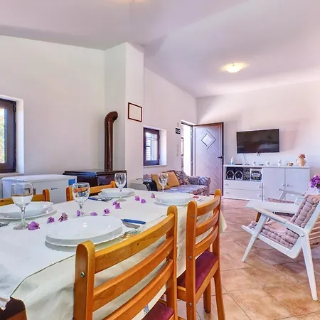 Eco Secluded Zabodarski