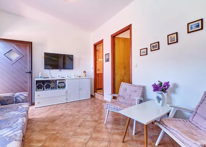 Apartment Eco Secluded Zabodarski