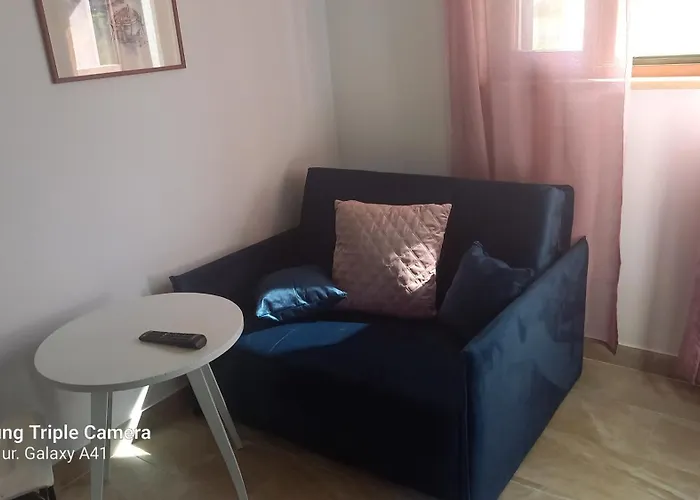 Apartment Eco Secluded Zabodarski